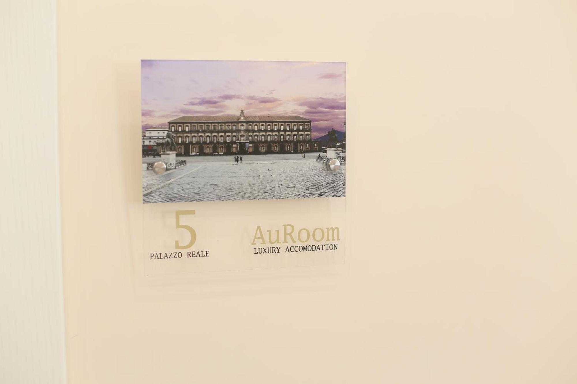 Auroom Napoli Esterno foto