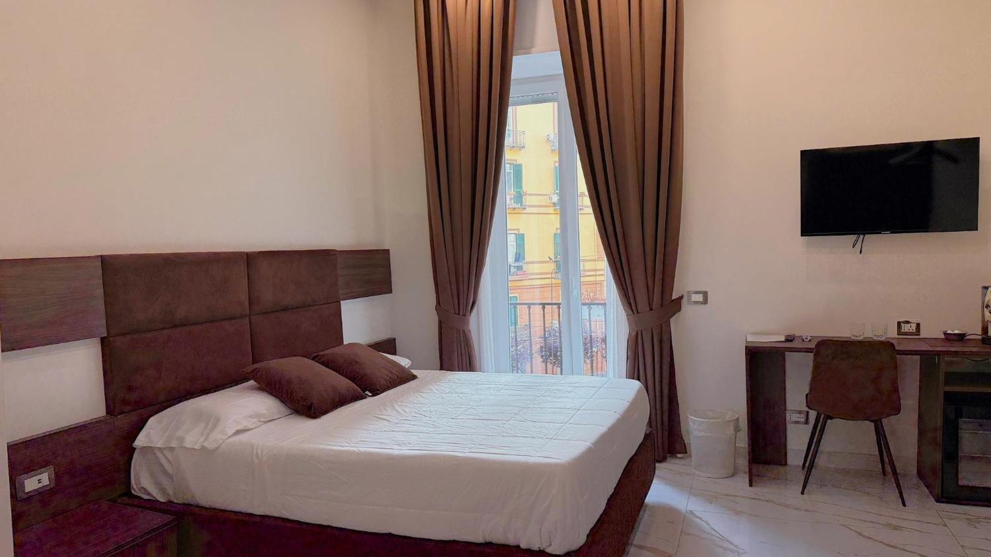 Auroom Napoli Esterno foto